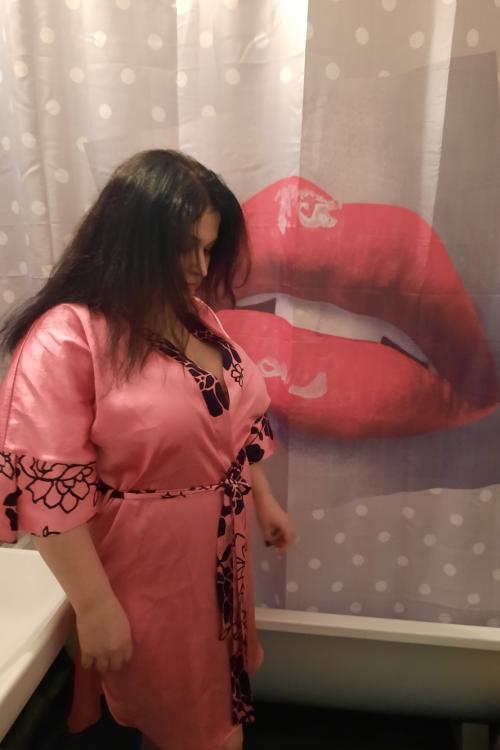 Проститутка Ася, Питера у метро Парнас