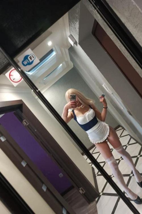 Проститутка Ева, в Питере у метро Политехническая