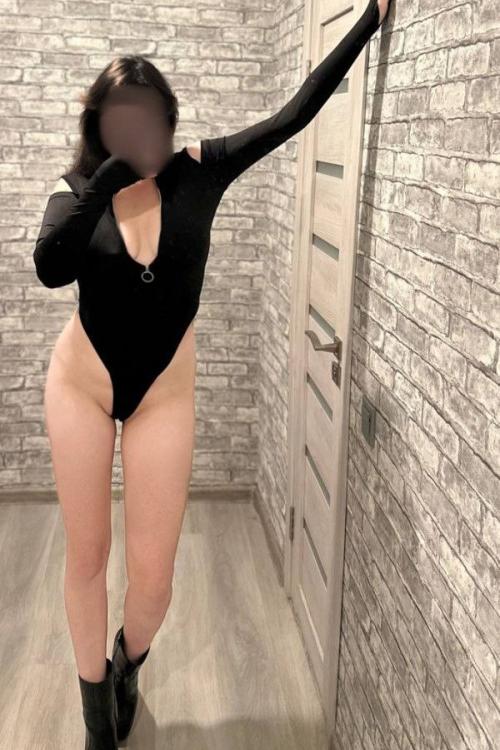 Проститутка Олеся, Питера у метро Академическая