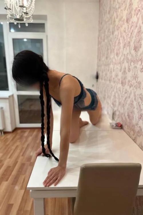 Проститутка Вика, Питера у метро Пионерская Проститутка Вика, Питера у метро Пионерская