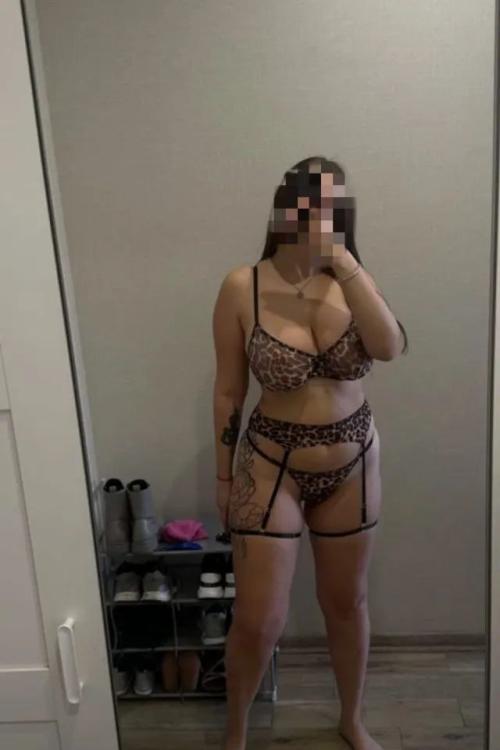 Проститутка Ира, в Питере у метро Озерки