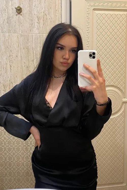 Проститутка Тома, в Питере у метро Академическая