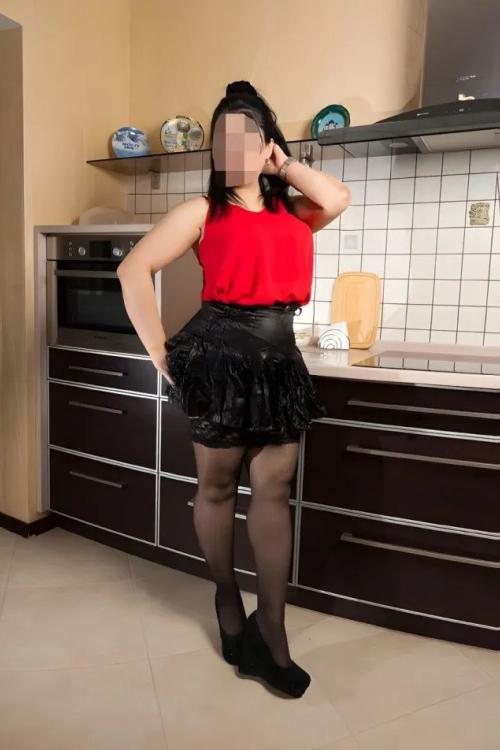 Проститутка Рита , Питера у метро Пионерская