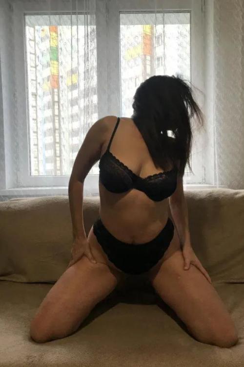 Проститутка Арина , в Питере у метро Гражданский проспект Проститутка Арина , в Питере у метро Гражданский проспект