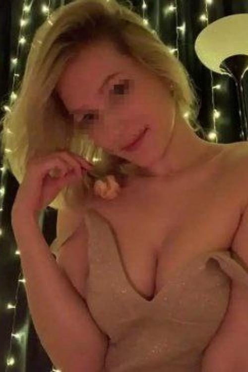 Проститутка Дарина , в Питере у метро Гражданский проспект Проститутка Дарина , в Питере у метро Гражданский проспект