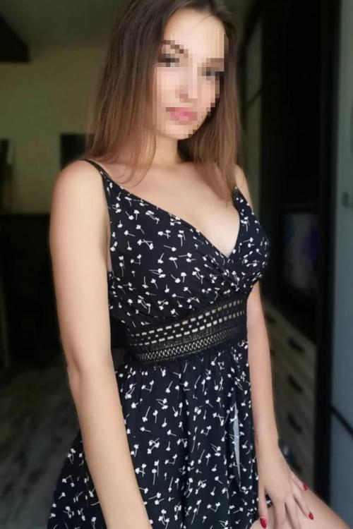 Проститутка Полина Инди, Питера у метро Гражданский проспект