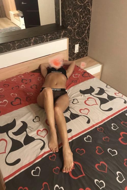 Проститутка Алёнушка, в Питере у метро Московские ворота Проститутка Алёнушка, в Питере у метро Московские ворота