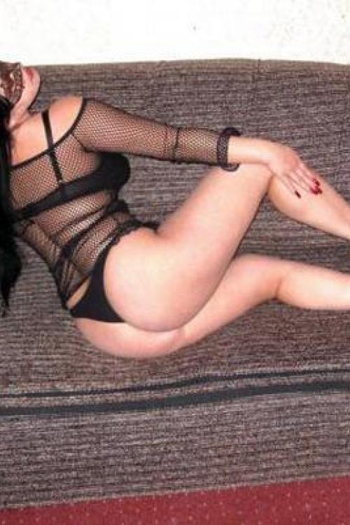 Проститутка Феруза, Питера у метро Адмиралтейская