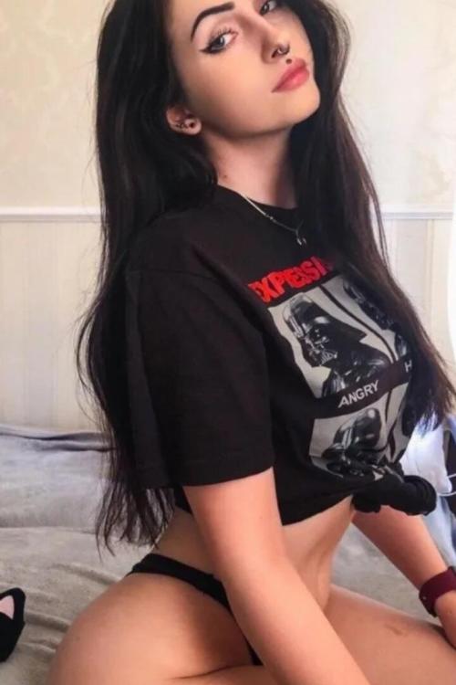 Проститутка Кристина, Питера у метро Пионерская