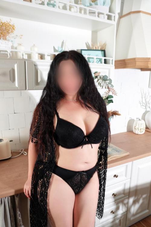 Проститутка Соня, Питера у метро Площадь Ленина