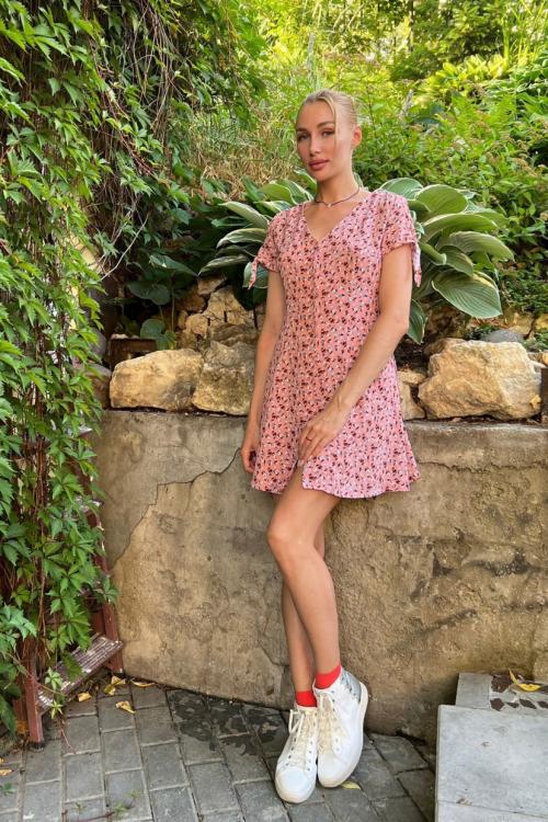 Проститутка Маруся, СПб у метро Невский проспект Проститутка Маруся, СПб у метро Невский проспект