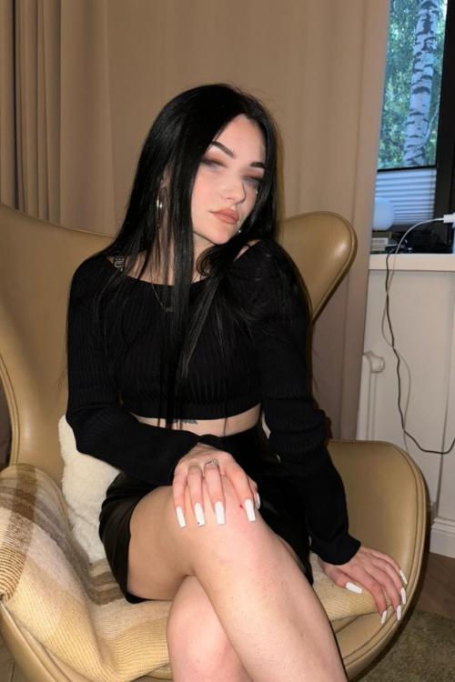 Проститутка Оля, СПб у метро Международная