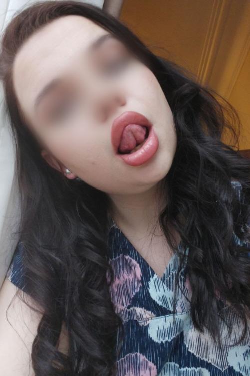 Проститутка Катюша, Питера у метро Ломоносовская