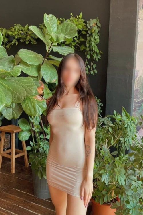 Проститутка Таня, в Питере у метро Площадь Восстания