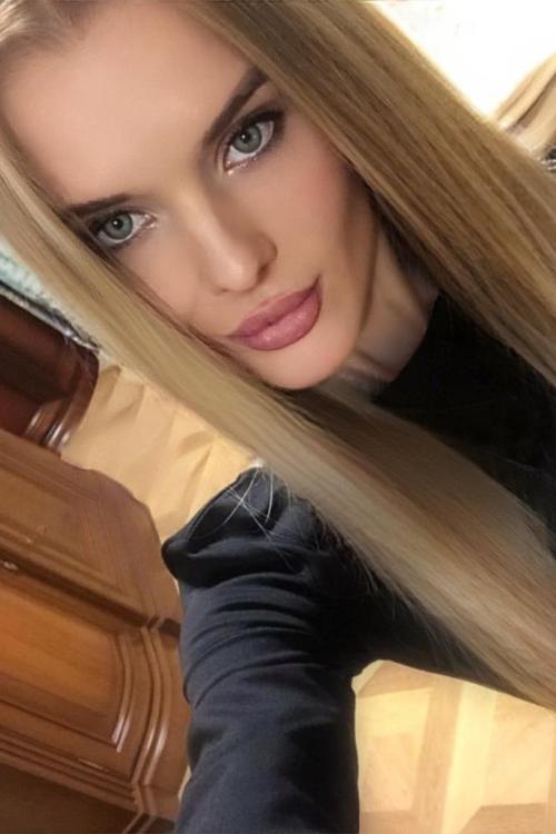 Проститутка Марина, СПб у метро Петроградская Проститутка Марина, СПб у метро Петроградская