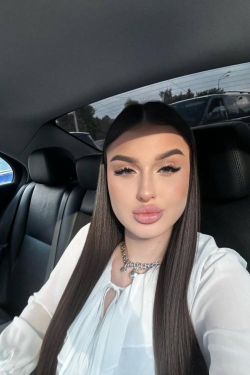 Проститутка Карина, в Питере у метро Кировский завод Проститутка Карина, в Питере у метро Кировский завод