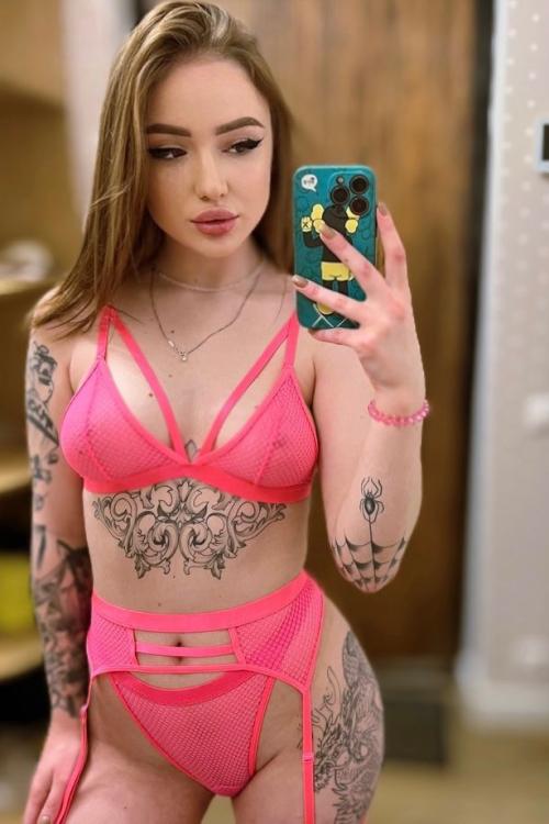 Проститутка Регина, в Питере у метро Балтийская