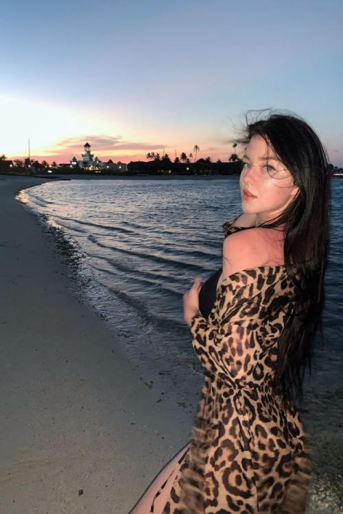 Проститутка Марина, в Питере у метро Автово Проститутка Марина, в Питере у метро Автово