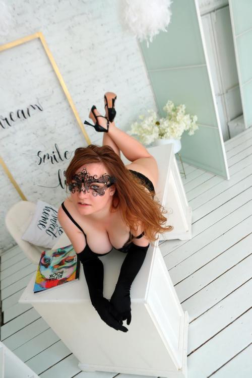 Проститутка Даша, СПб у метро Горьковская