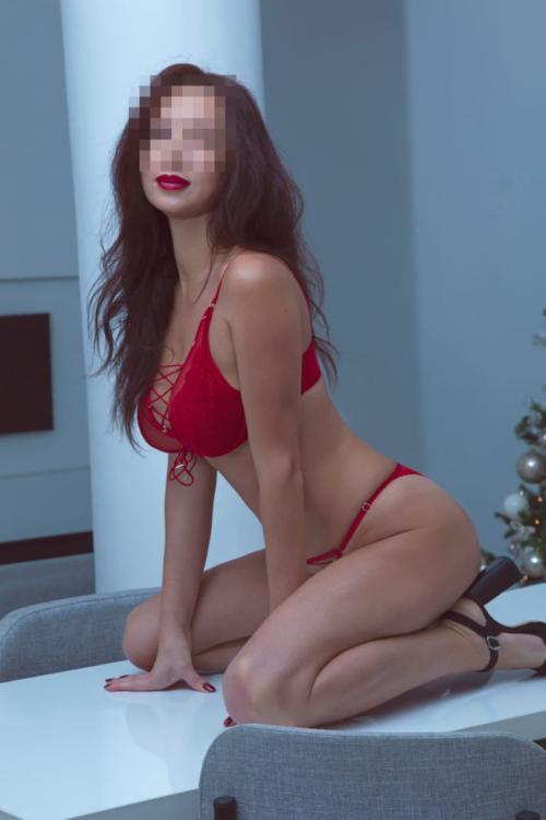 Проститутка ВИКТОРИЯ, в Питере у метро Лесная