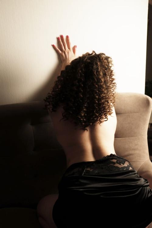 Проститутка Зарина, в Питере у метро Проспект Просвещения Проститутка Зарина, в Питере у метро Проспект Просвещения