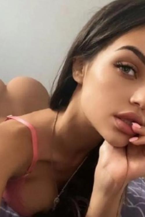 Проститутка Алиса, СПб у метро Невский проспект Проститутка Алиса, СПб у метро Невский проспект