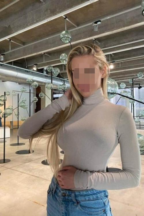 Проститутка Яна, в Питере у метро Озерки Проститутка Яна, в Питере у метро Озерки