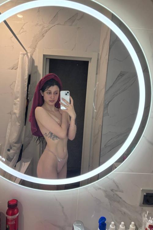 Проститутка Карина, СПб у метро Пролетарская Проститутка Карина, СПб у метро Пролетарская