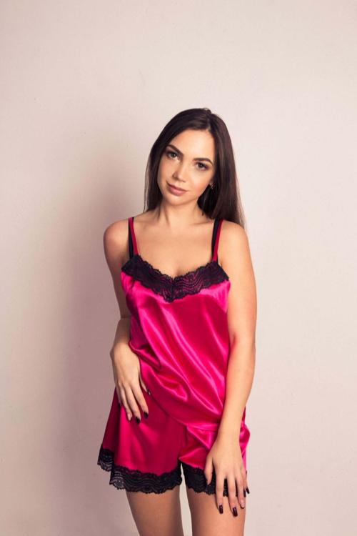 Проститутка Ульяна, в Питере у метро Озерки