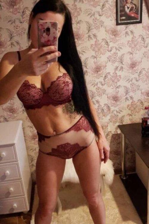 Проститутка Полина, в Питере у метро Политехническая