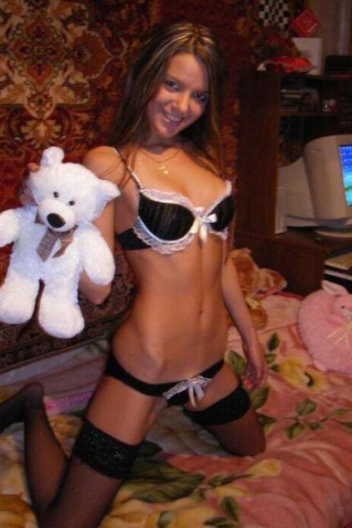 Проститутка Амина, Питера у метро Купчино