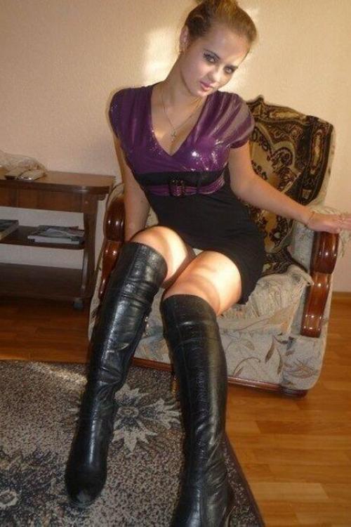 Проститутка Амина, Питера у метро Купчино