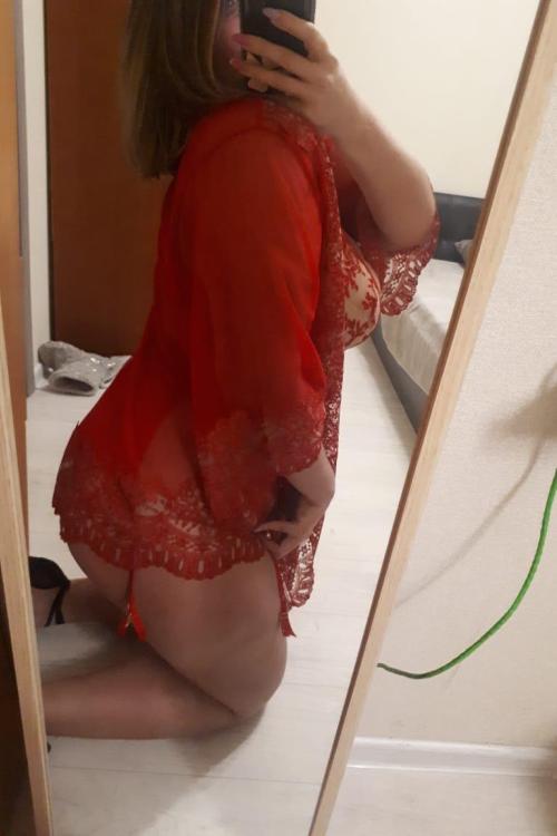 Проститутка Женечка, Питера у метро Комендантский проспект