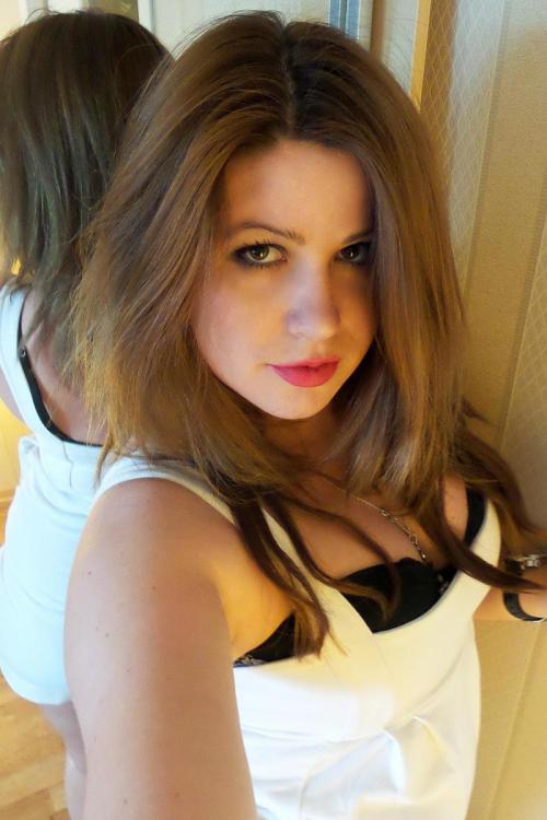 Проститутка Александра, Питера у метро Парк Победы