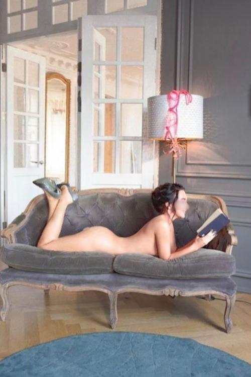 Проститутка Ангелина, Питера у метро Парк Победы Проститутка Ангелина, Питера у метро Парк Победы