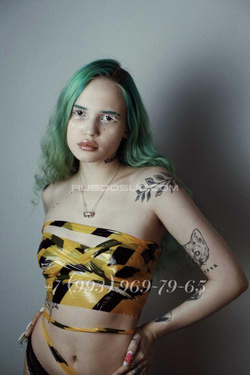 Проститутка Alice With Fire, Питера у метро Площадь Александра Невского