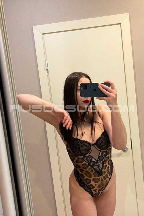 Проститутка Юля, СПб у метро Московская