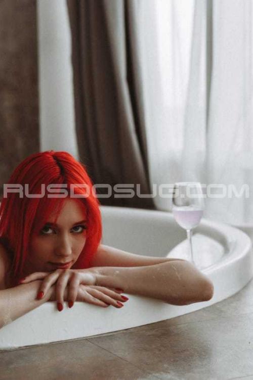 Проститутка Лира, Питера у метро Звенигородская