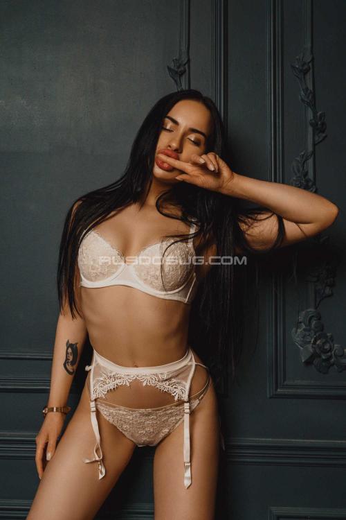 Проститутка Алекса, в Питере у метро Комендантский проспект