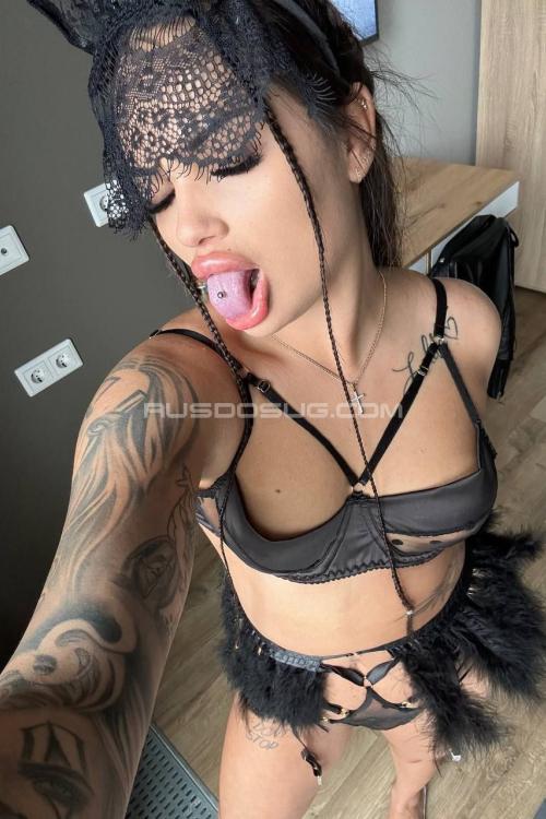 Проститутка Варя, Питера у метро Площадь Александра Невского