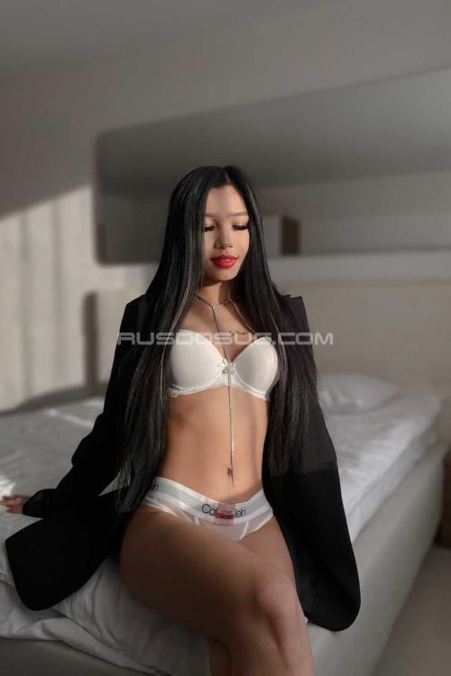 Проститутка Алина, в Питере у метро Проспект Просвещения Проститутка Алина, в Питере у метро Проспект Просвещения