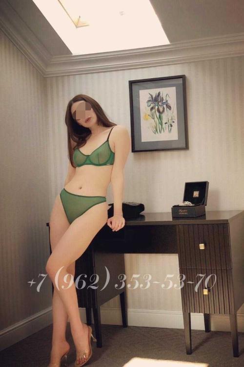 Проститутка Диана, СПб у метро Комендантский проспект