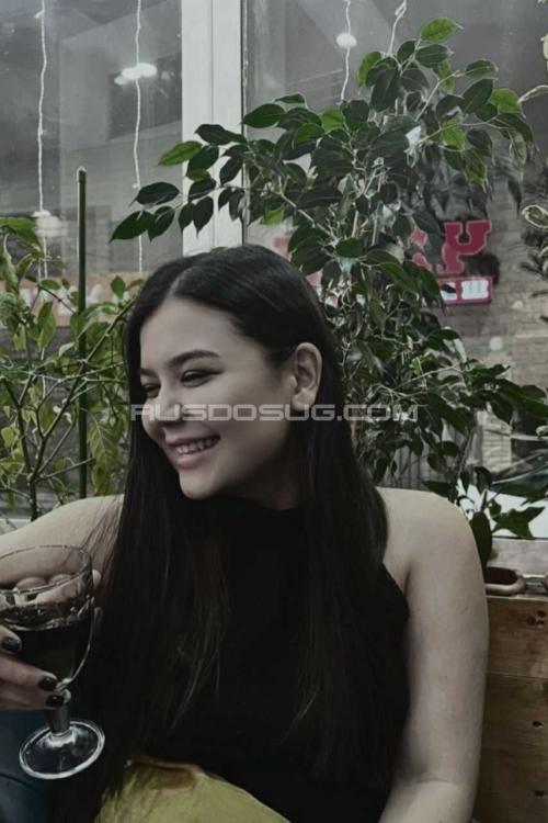 Проститутка Мия, Питера у метро Беговая