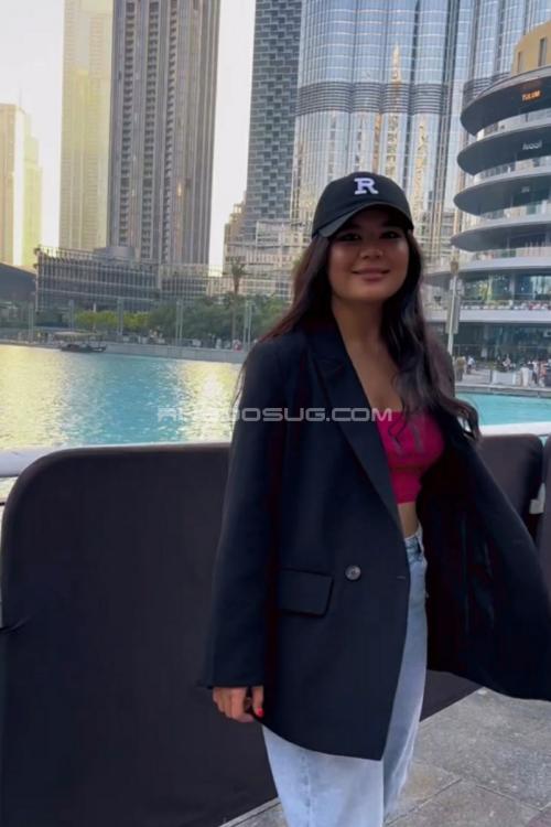 Проститутка Мия, Питера у метро Беговая