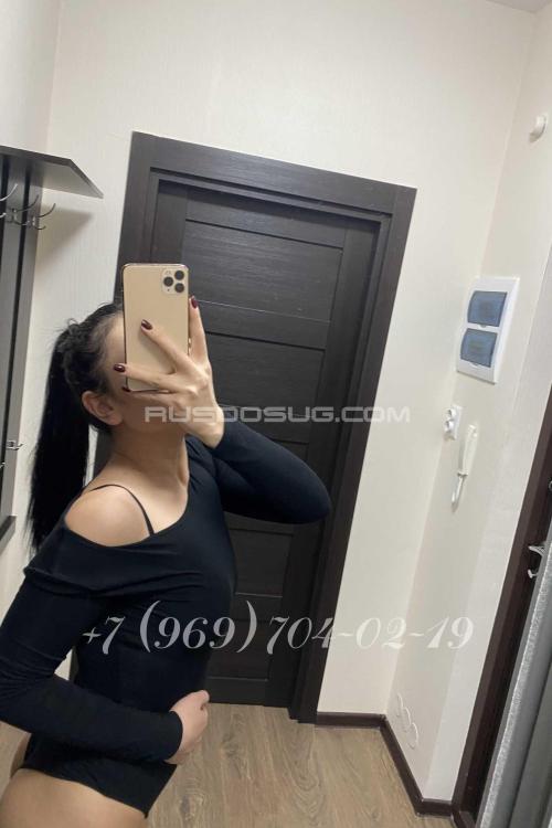 Проститутка Дина, в Питере у метро Комендантский проспект