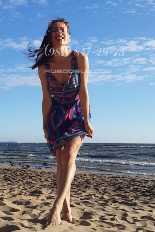 Проститутка Полина - та самая Полина, в Питере у метро Московская