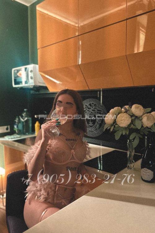 Проститутка Алиса, СПб у метро Московская