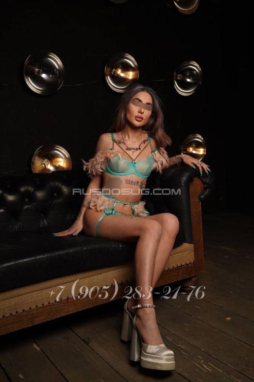 Проститутка Алиса, СПб у метро Московская