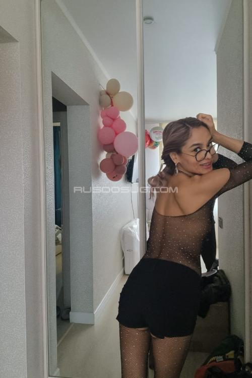 Проститутка Аля, в Питере у метро Парк Победы