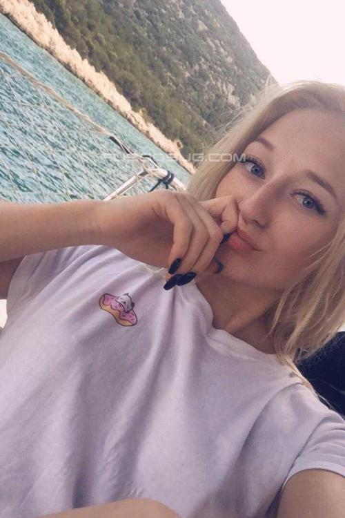 Проститутка Маргарита (сейчас в Питере), в Питере у метро Московская